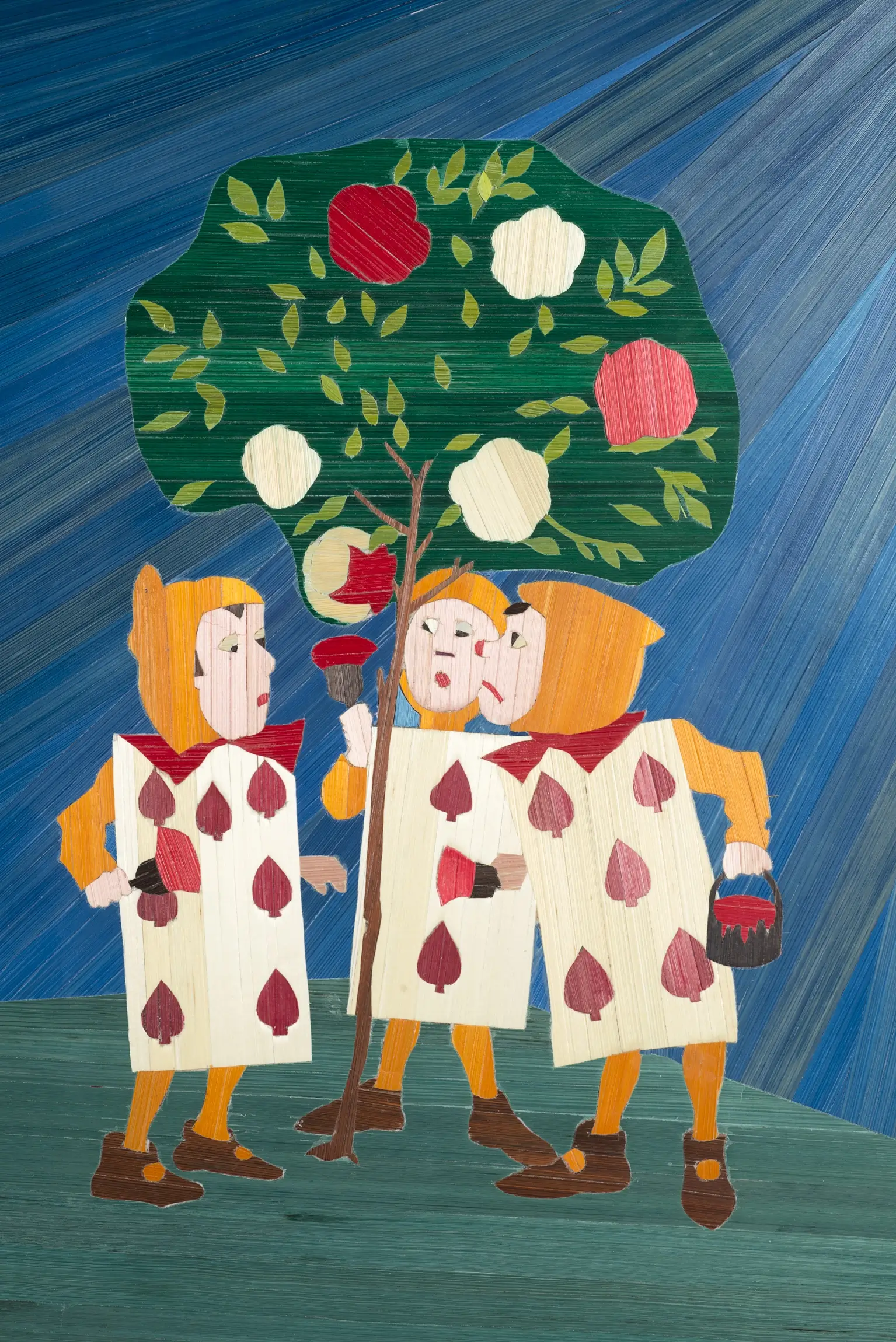 Détail de la tête de lit en marqueterie de paille, avec les personnages issus des illustrations du livre de Lewis Caroll.